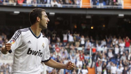 千亿球友会-辽宁男篮展现深厚底蕴 王博盛赞对手每一名球员都值得尊敬